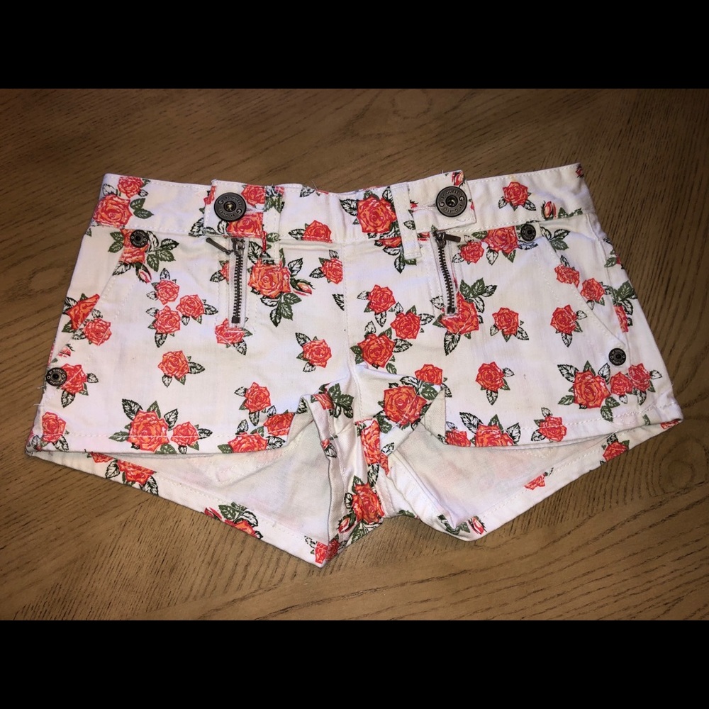 24" Floral Shorts